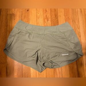 Patagonia Strider running shorts L x 2.5 inch inseam